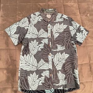 Hurley Hawaiian shirt